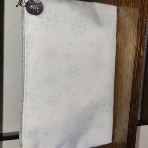 3 for $20 - NWOT Clarins cosmetic bag